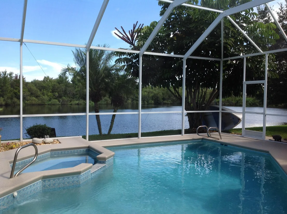 Photo of 855 CARRIAGE HILL Road