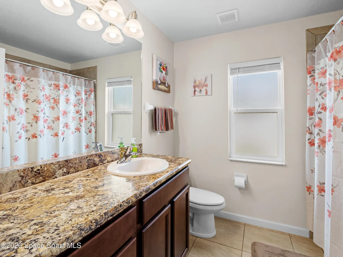 Photo of 5931 Midway Avenue