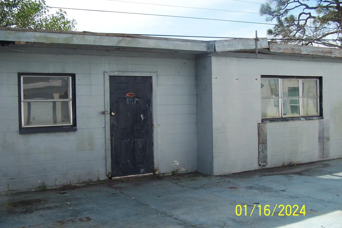 Photo of 1045 Alamanda Lane