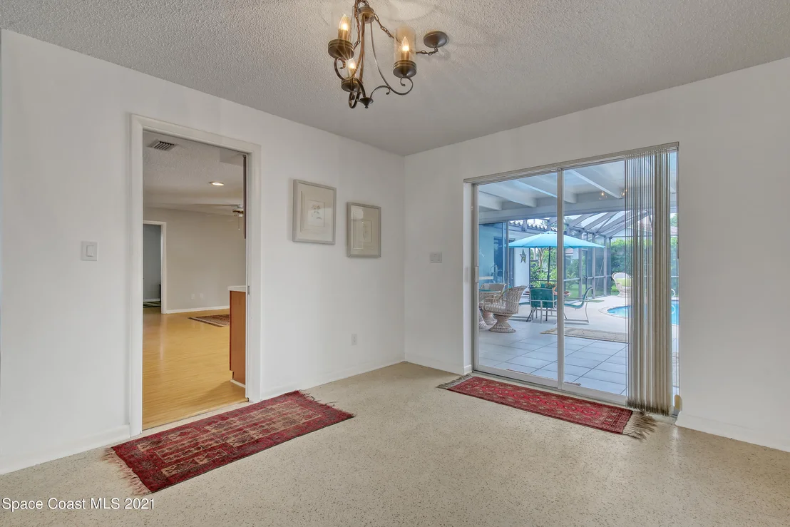 Photo of 307 Brightwaters Drive