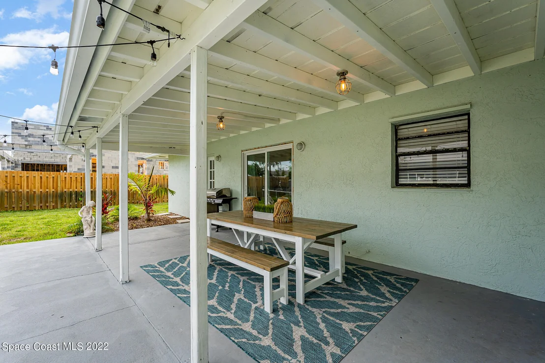 Photo of 214 7th Avenue
