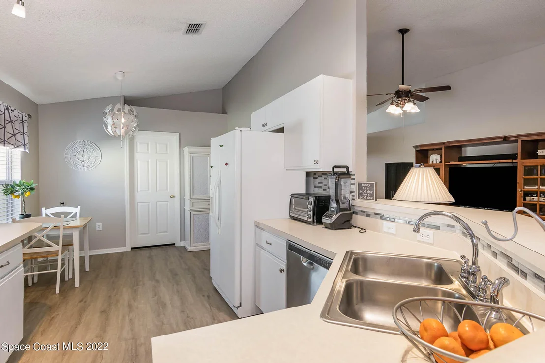 Photo of 1630 Brookshire Circle