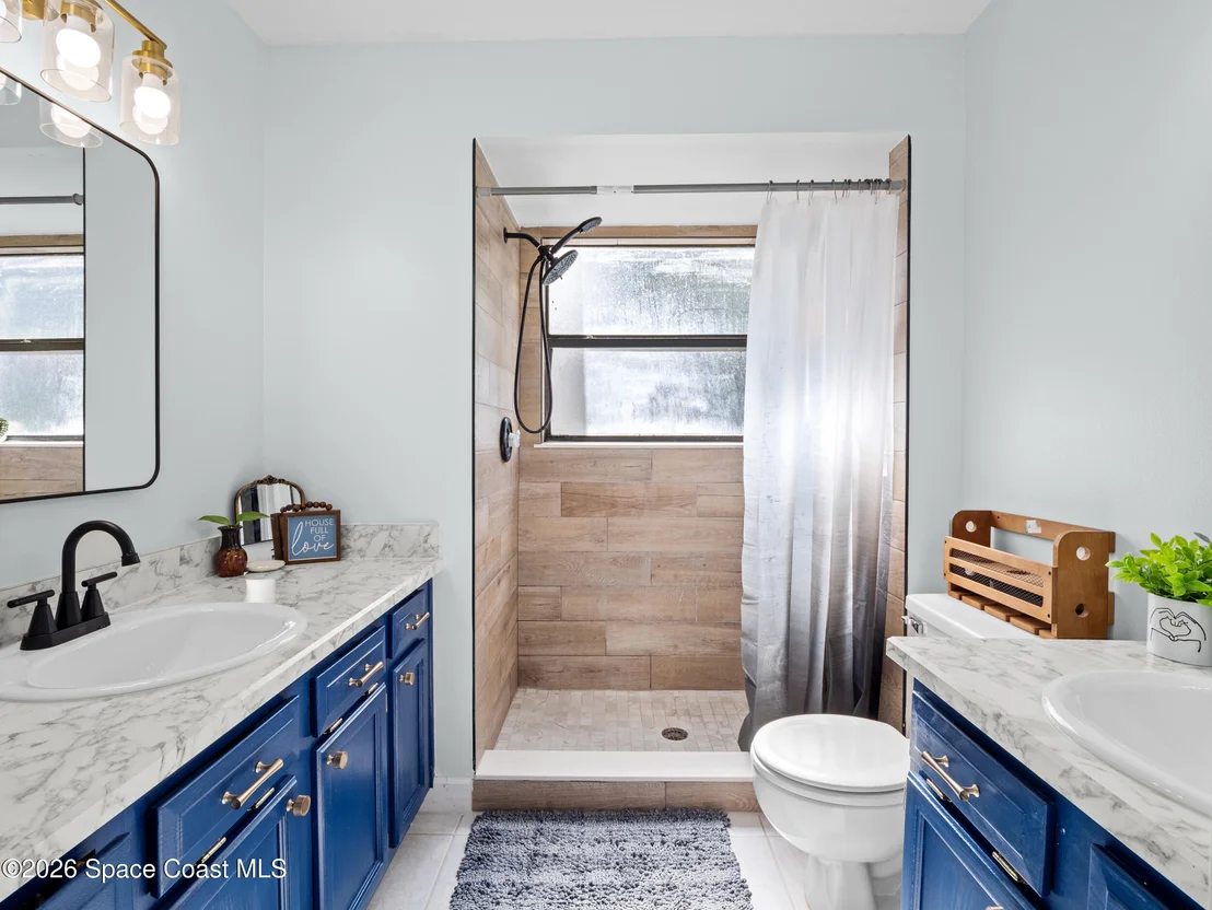 Photo of 1680 Clover Circle