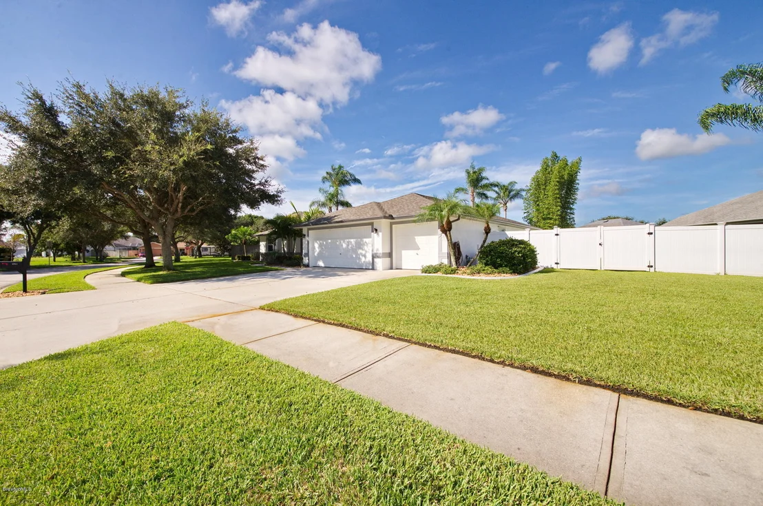 Photo of 4954 PIGEON PLUM Circle
