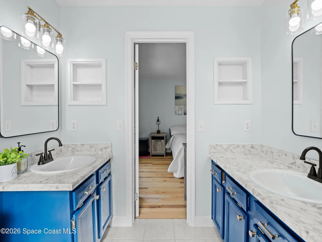 Photo of 1680 Clover Circle