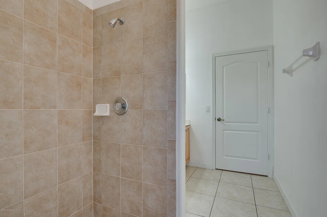Photo of 2118 Windbrook Drive SE