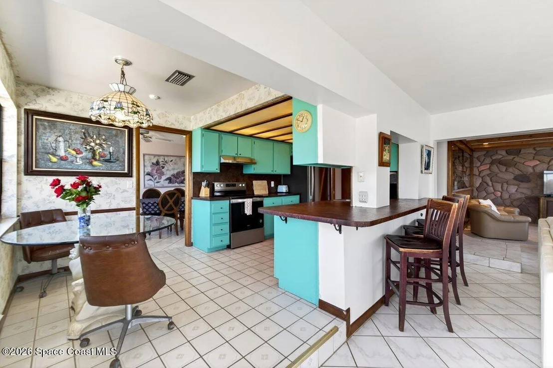 Photo of 200 Rose Drive