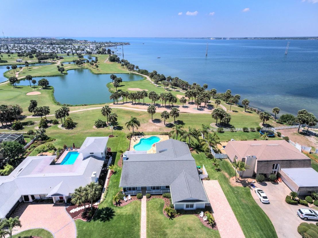 Photo of 353 Amberjack Place