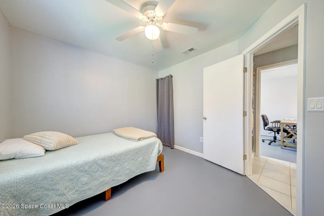 Photo of 6520 Adrian Street