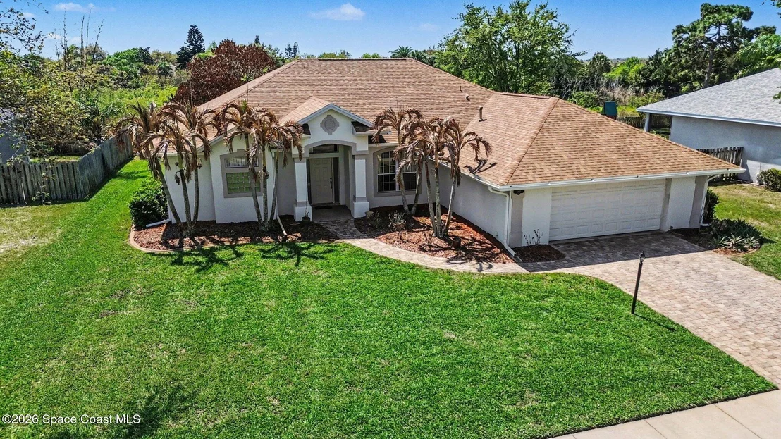 Photo of 5761 Newbury Circle