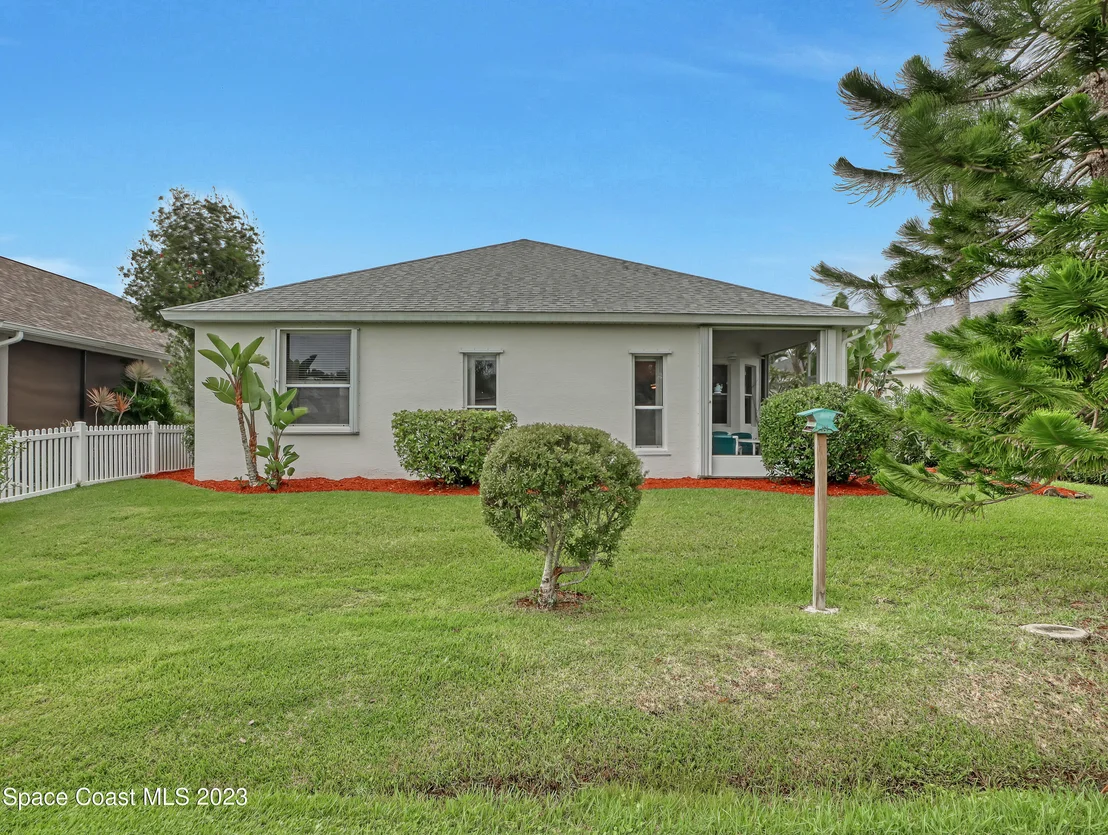 Photo of 904 Suntree Woods Drive