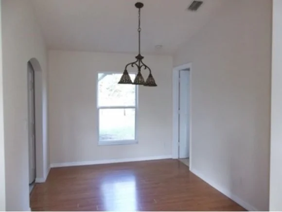 Photo of 6420 Ainsworth