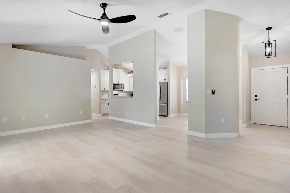 Photo of 6325 Hudson Road
