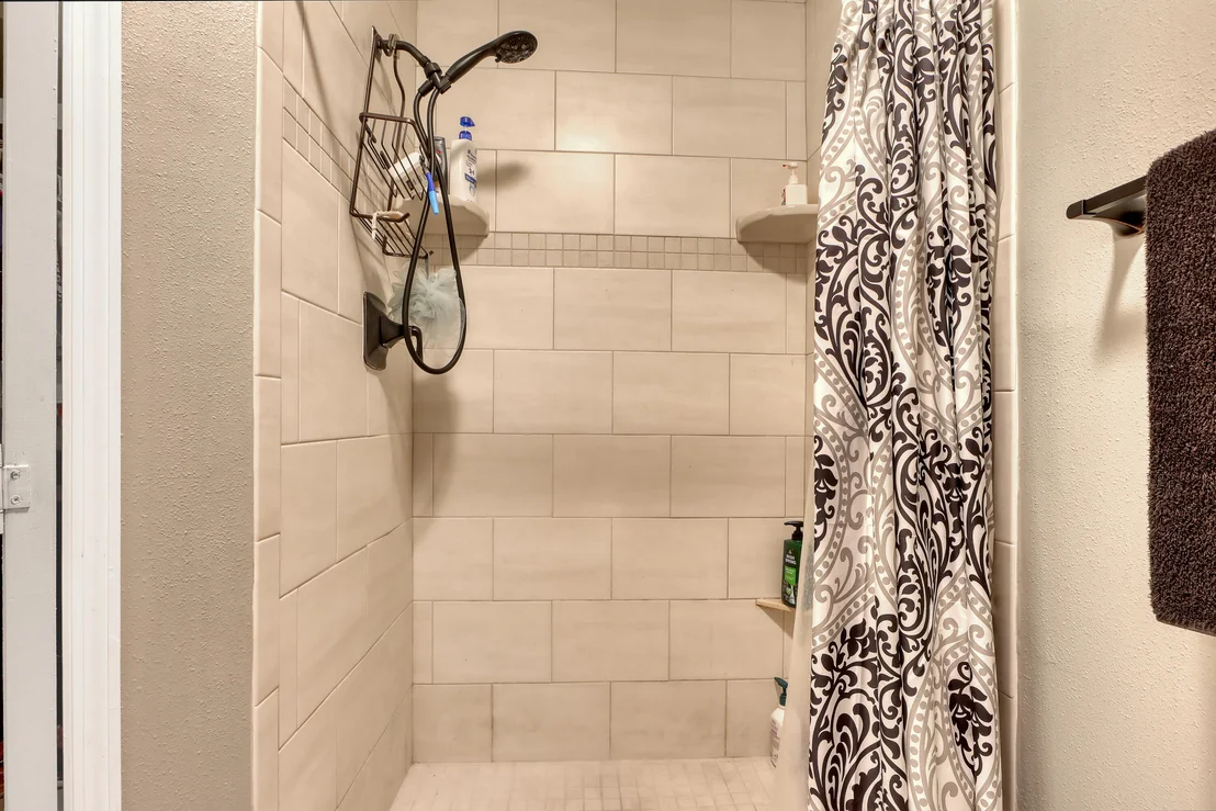Photo of 8046 Bracken Lane