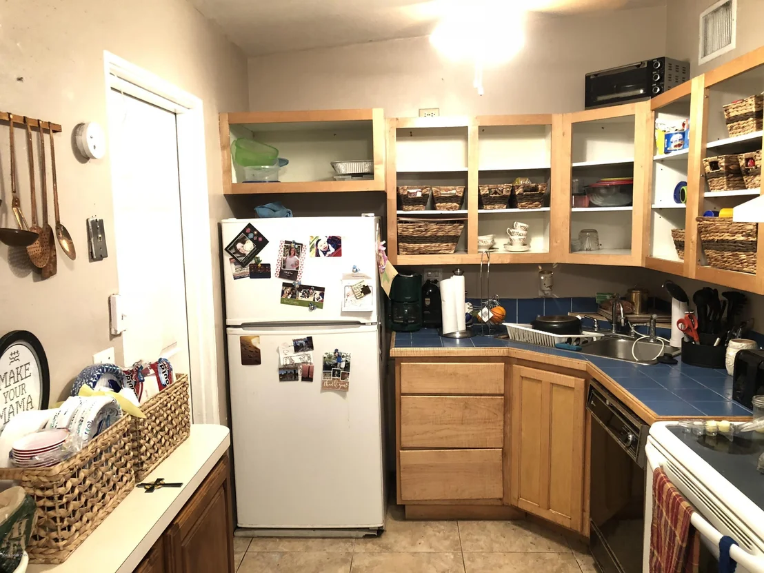 Photo of 1889 Cedarwood Drive