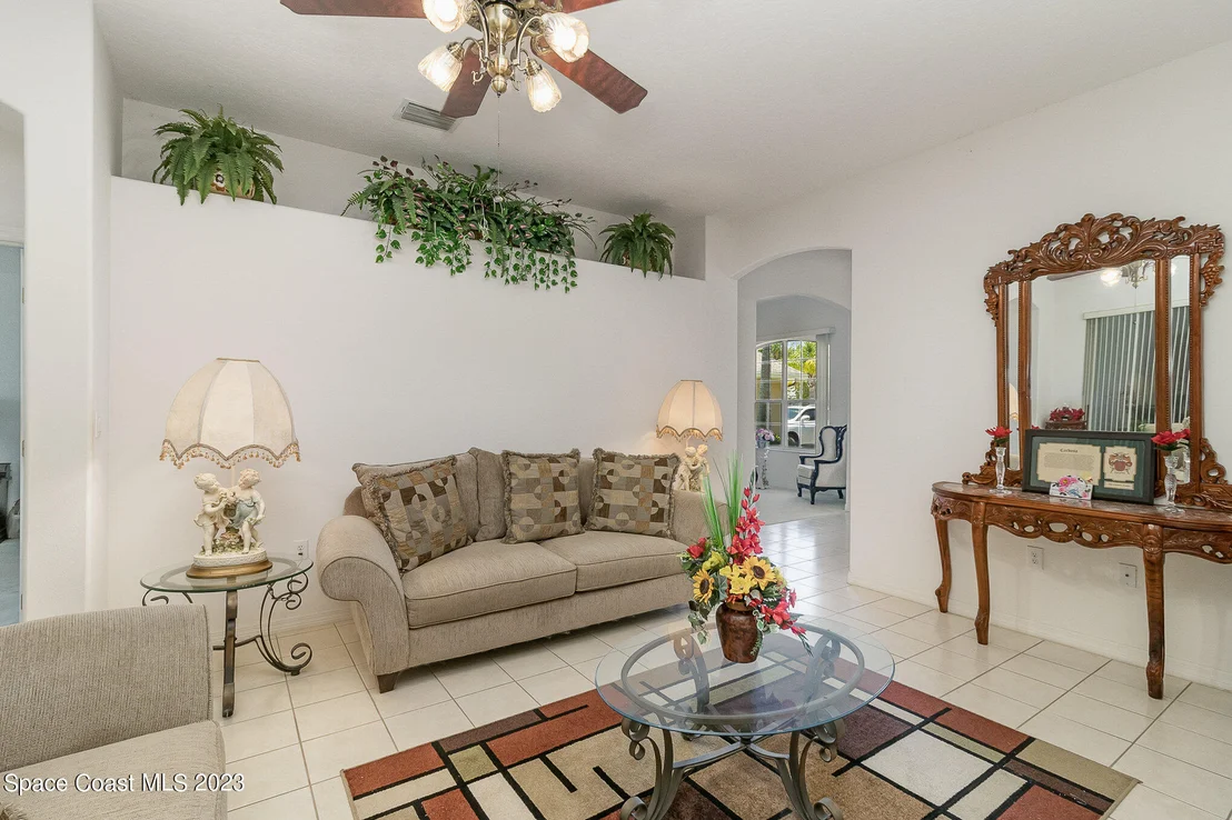 Photo of 1579 Sun Gazer Drive