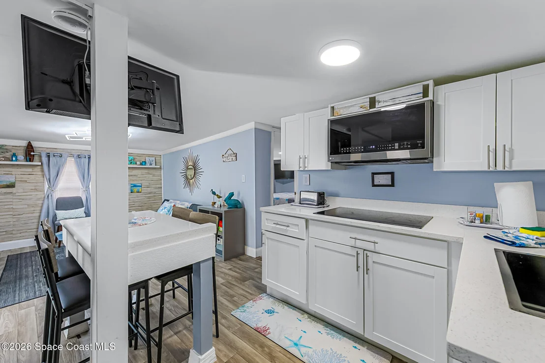 Photo of 329 Pineda Street