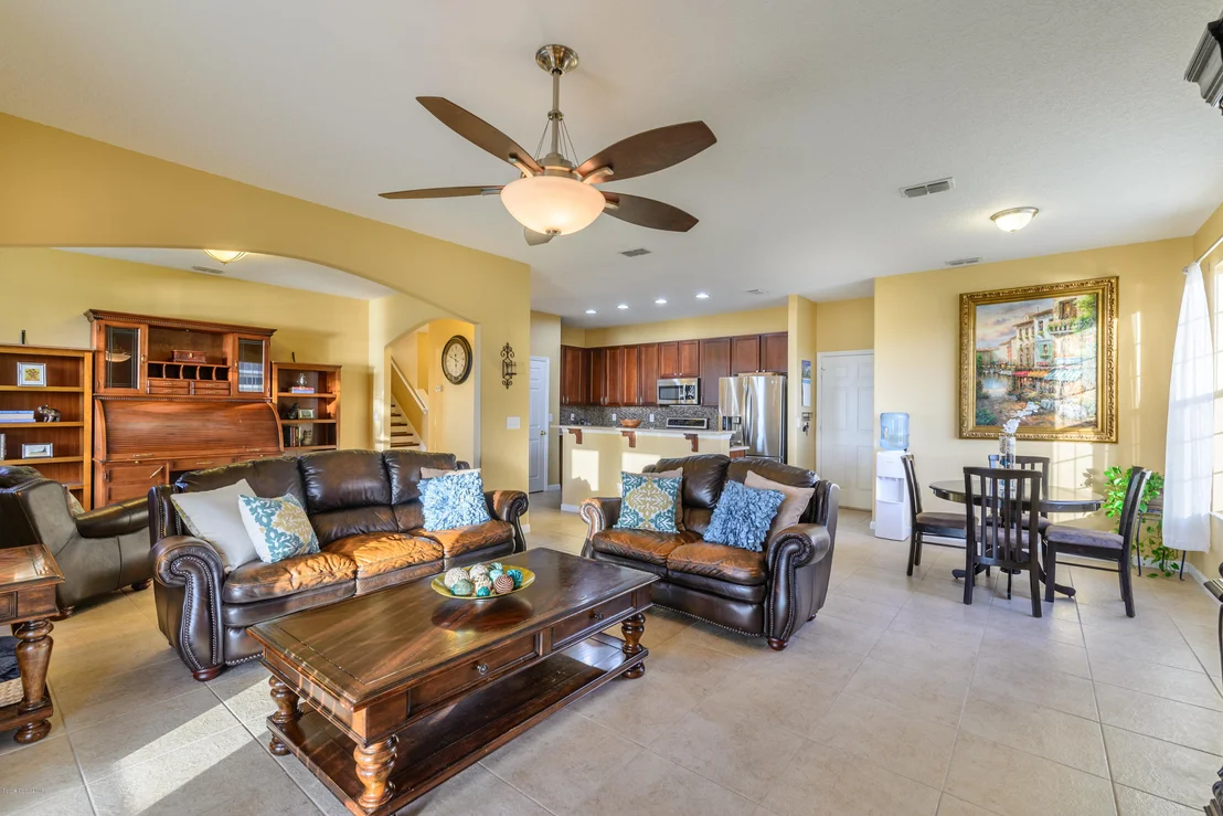 Photo of 212 Abernathy Circle SE