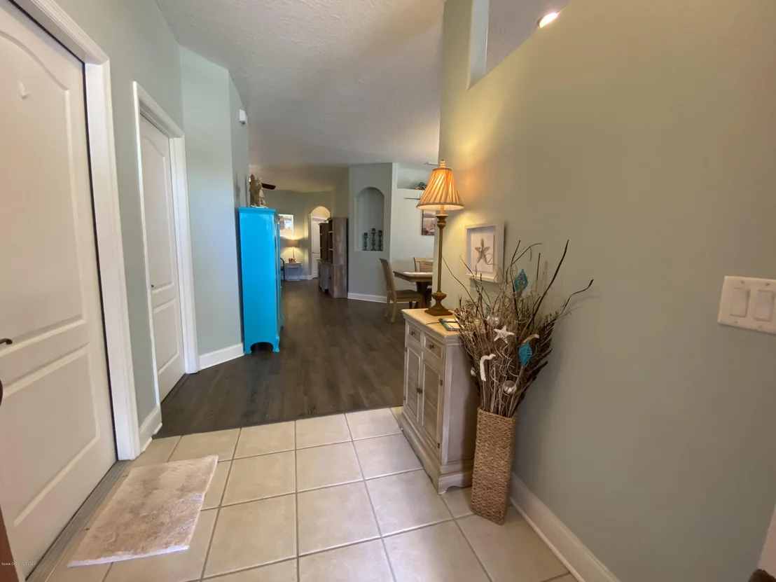 Photo of 2291 Bridgeport Circle
