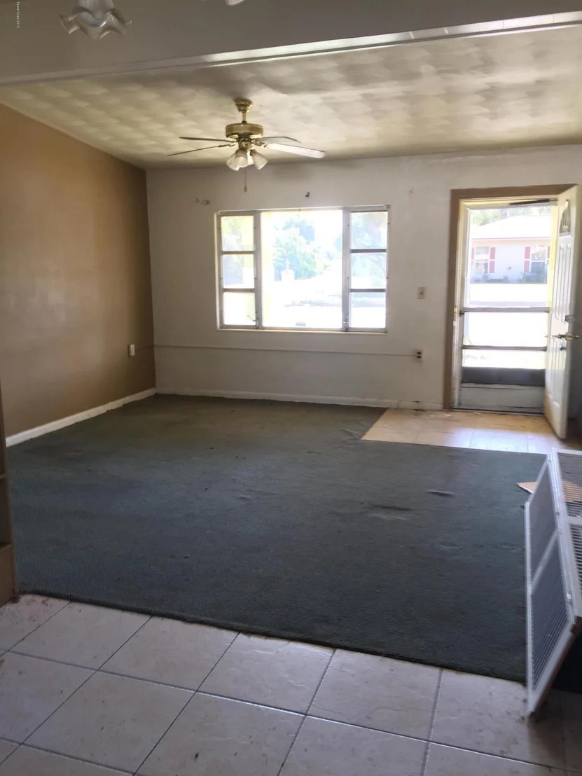 Photo of 808 Davis Street
