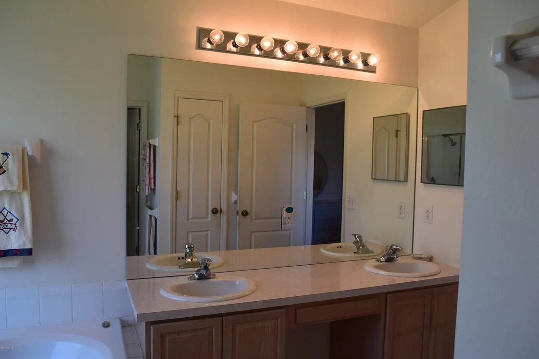 Photo of 4986 Worthington Circle