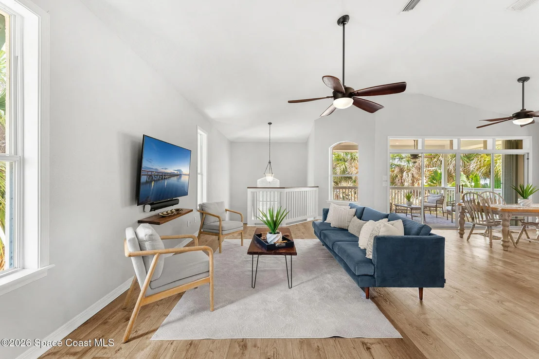 Photo of 301 7th Avenue
