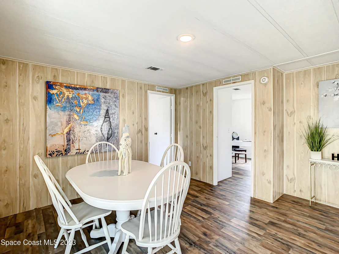 Photo of 534 Jennifer Circle