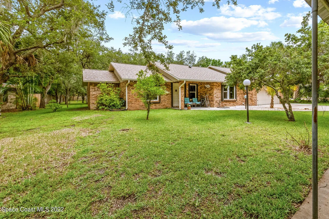 Photo of 3385 Kent Drive