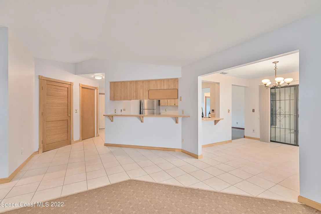 Photo of 4280 Silver Lake Drive