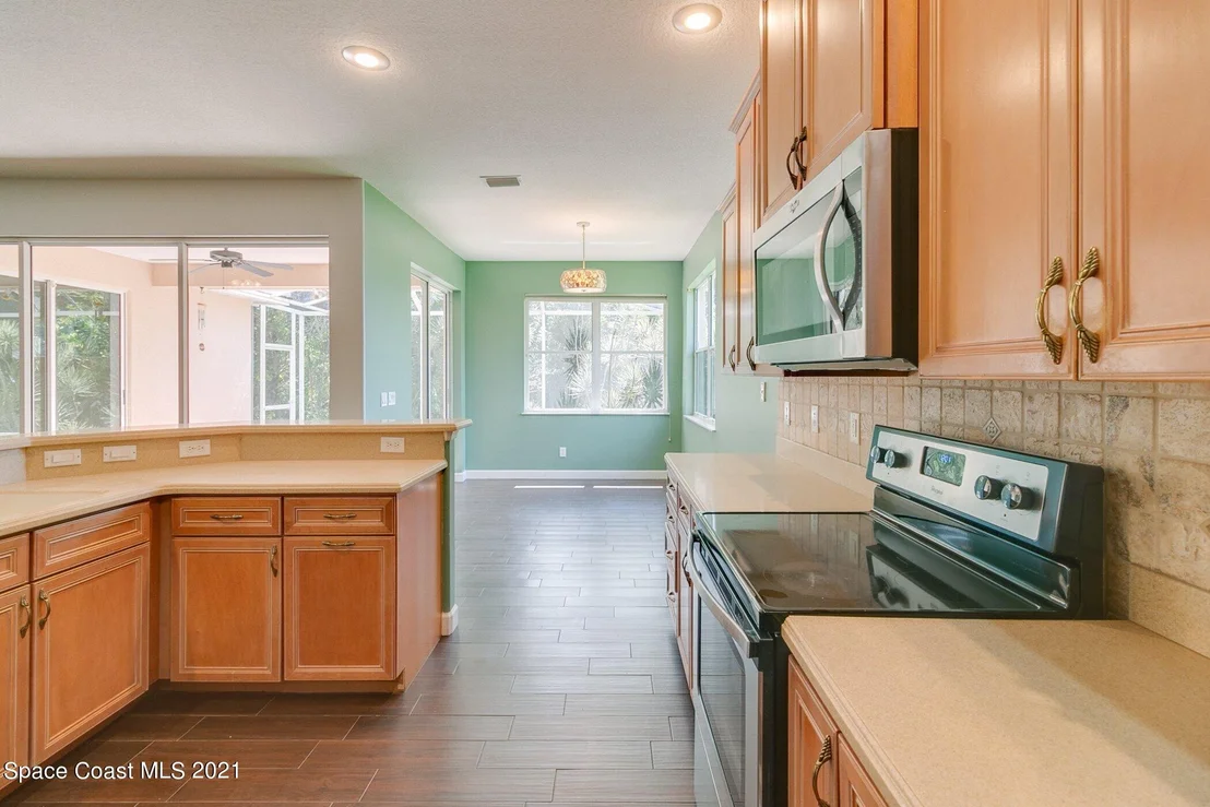 Photo of 8203 Simpkins Way