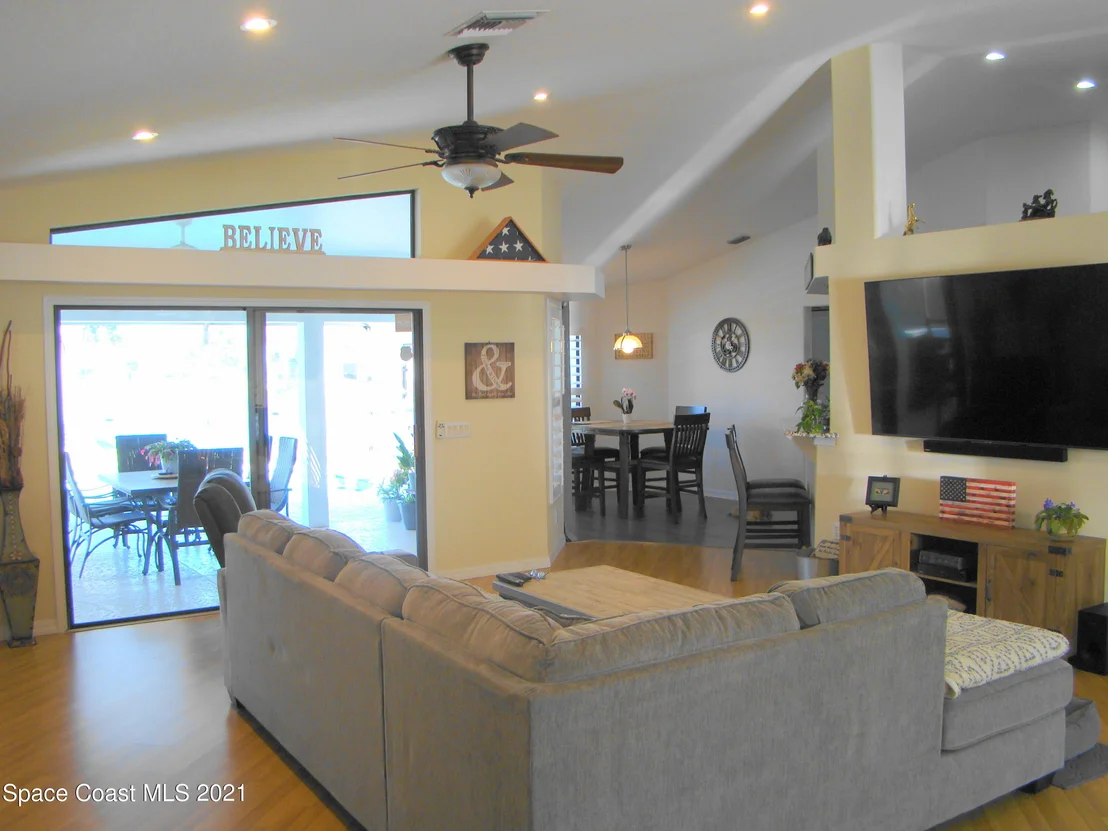 Photo of 702 Falls Creek Drive