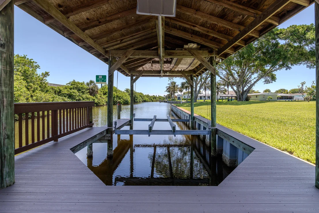 Photo of 449 Sparrow Drive