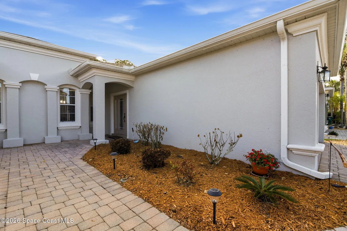 Photo of 2009 Tullagee Avenue