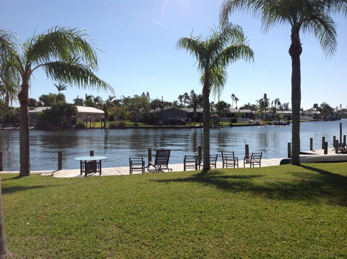 Photo of 427 Brightwaters Drive