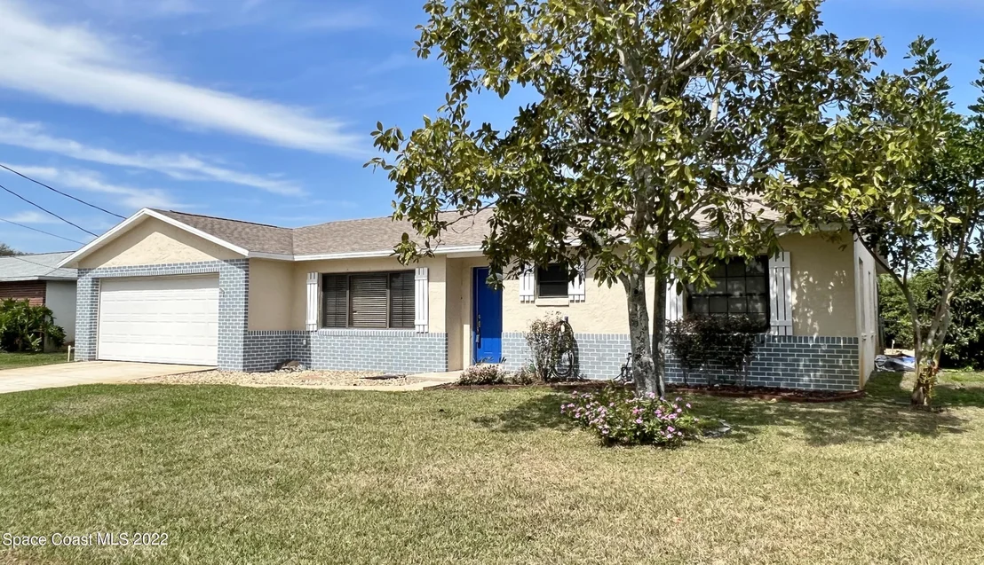 Photo of 1014 Sycamore Drive