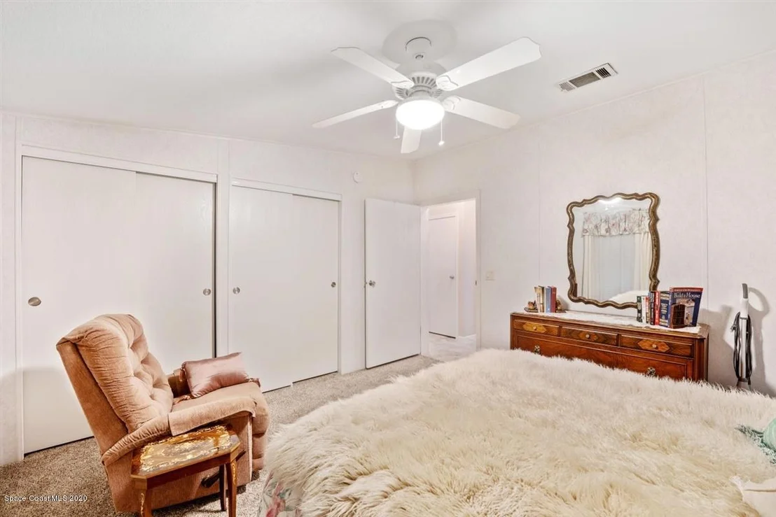 Photo of 345 Outer Drive