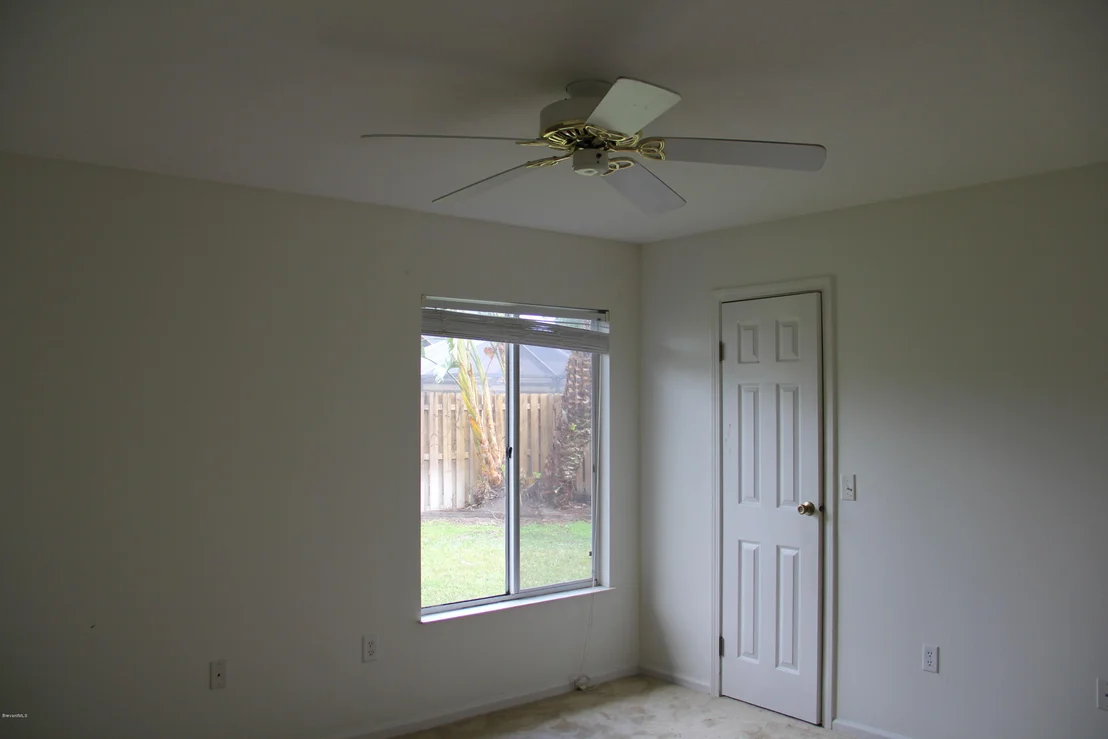 Photo of 1240 Walnut Grove Way