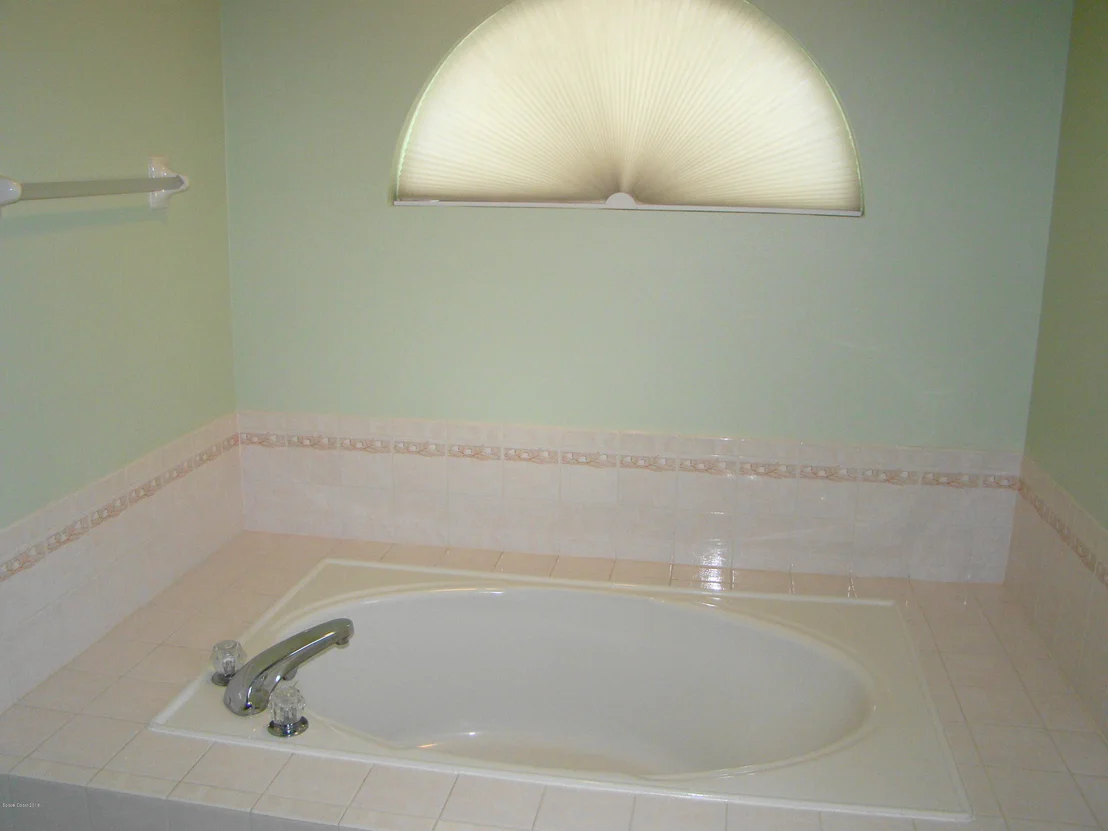 Photo of 997 Osprey Drive