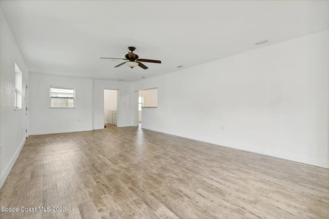 Photo of 3104 Swift Street