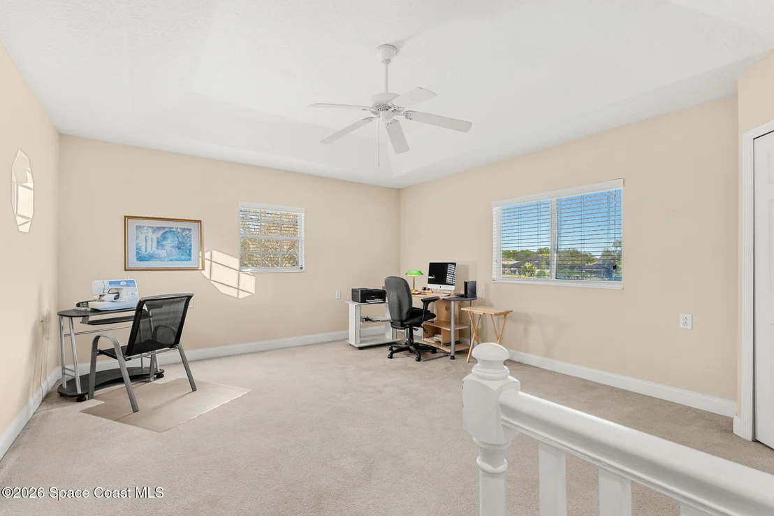 Photo of 1811 Admiralty Boulevard