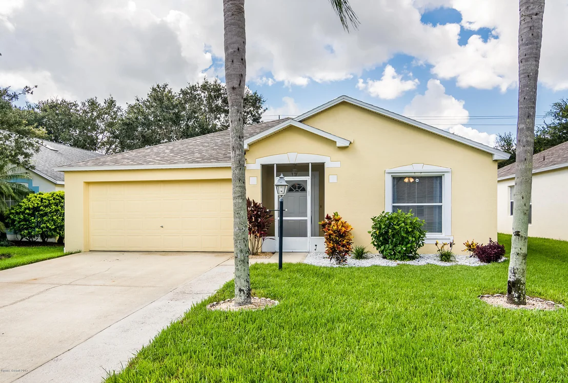 Photo of 2881 Saint James Lane
