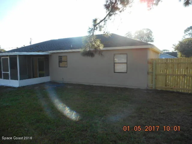 Photo of 5390 Holden Road