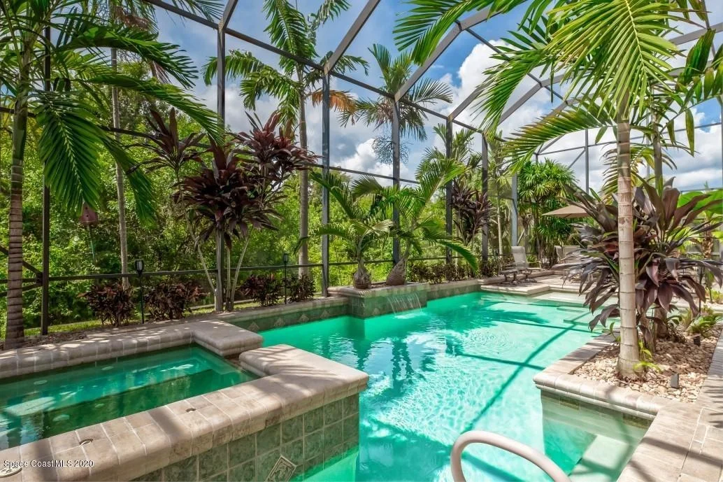 Photo of 3696 Peninsula Circle