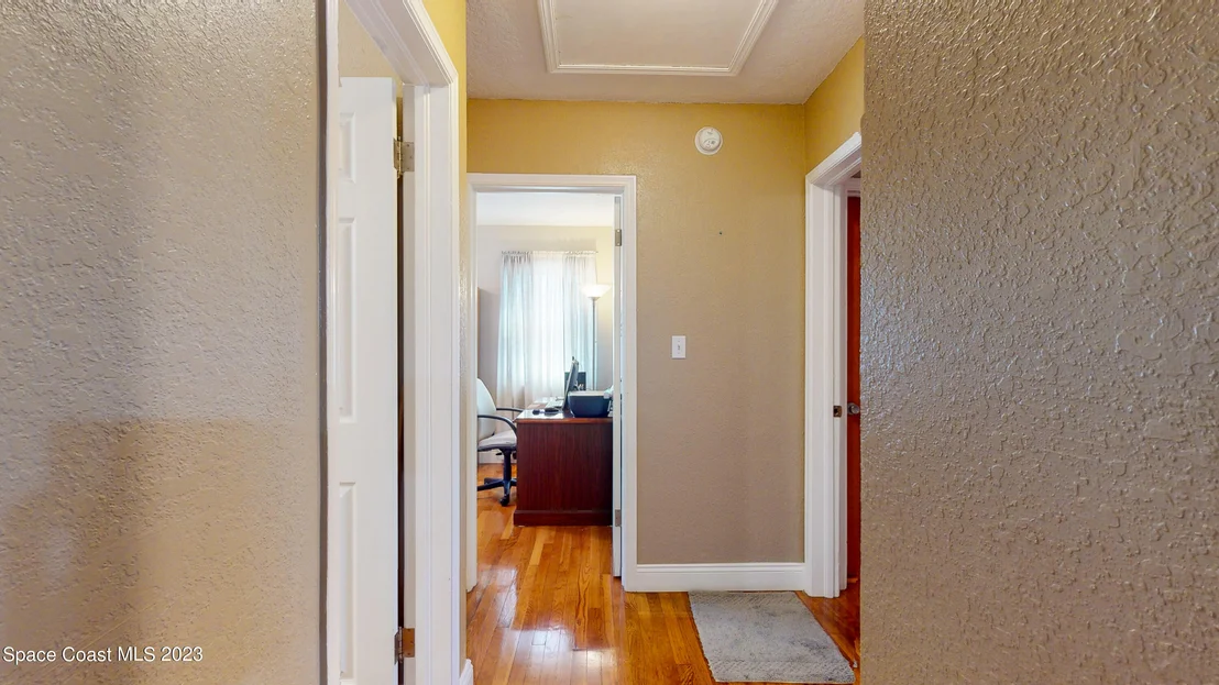 Photo of 1326 Sun Circle E
