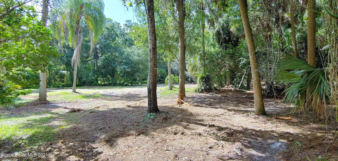 Photo of 5819 Crane Road