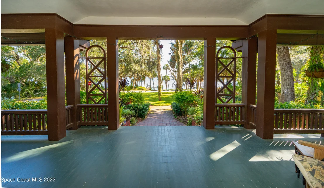Photo of 1201 Rockledge Drive