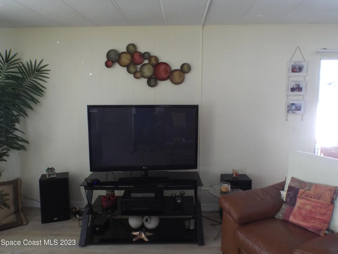 Photo of 1772 Coco Plum Street NE