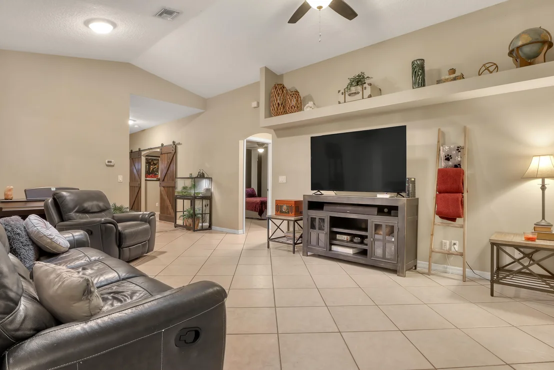 Photo of 8046 Bracken Lane