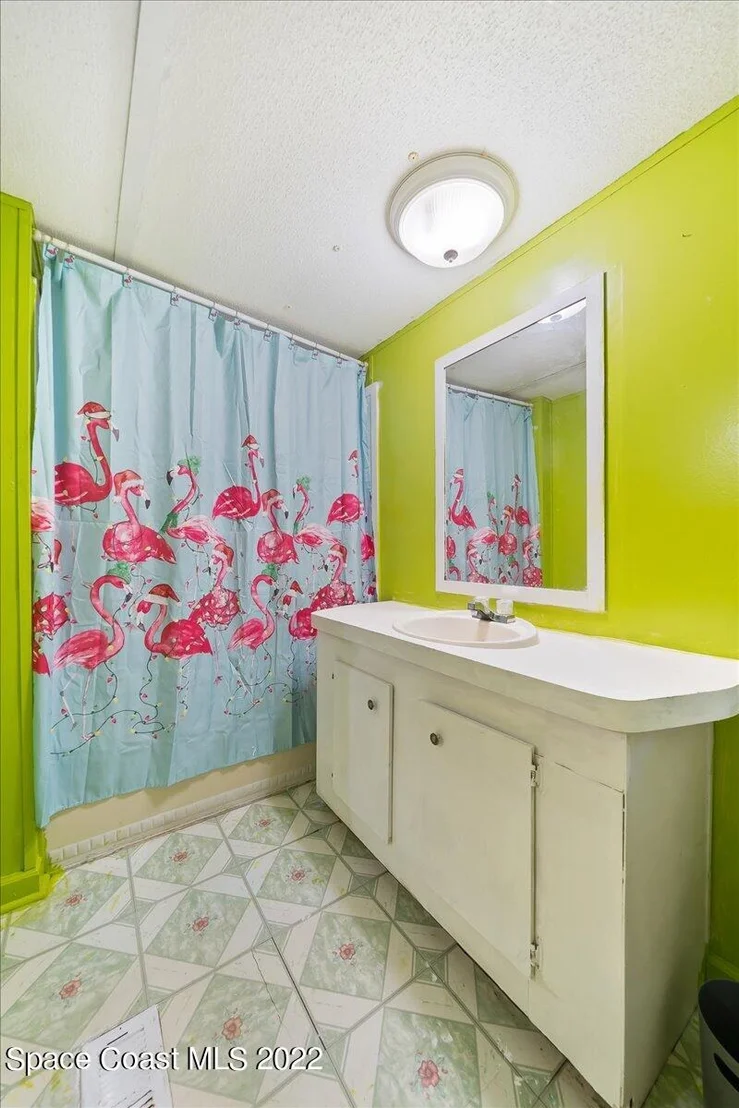 Photo of 6850 Columbine Drive