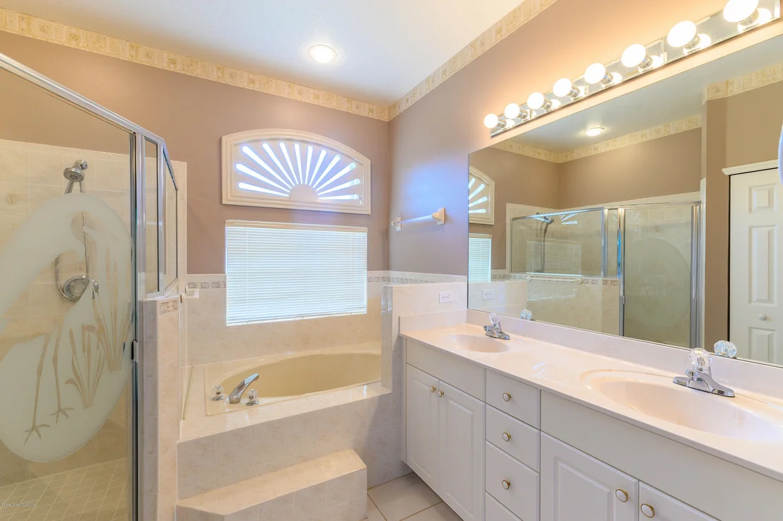 Photo of 537 Willis Way